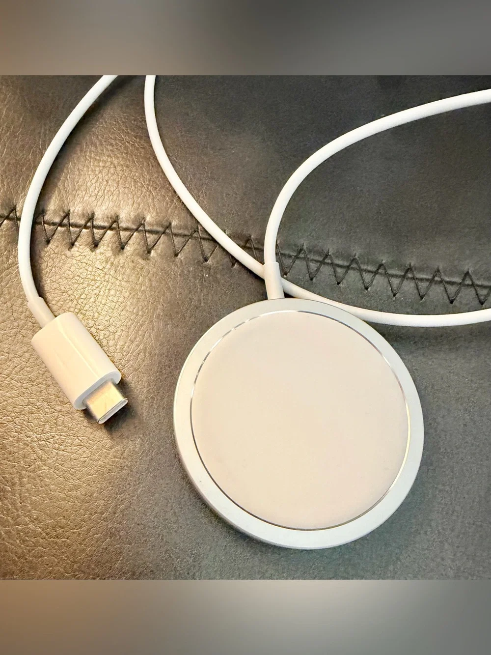 Apple MagSafe Charger